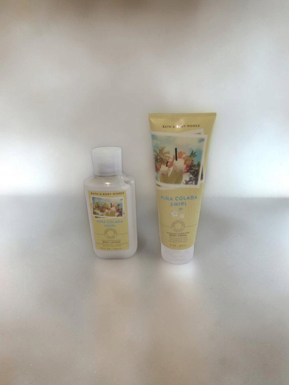 Bath & Body Works - PINA COLADA SWIRL- Body Cream & Body Lotion, NWT